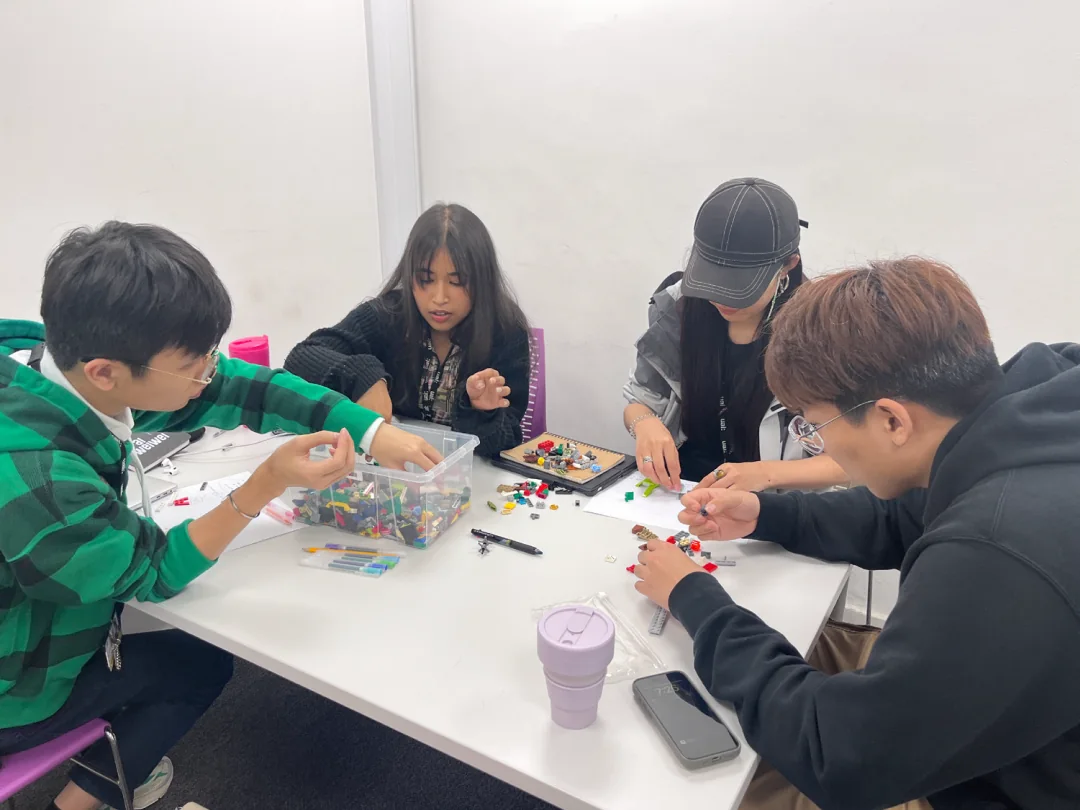 Participants building their tools.